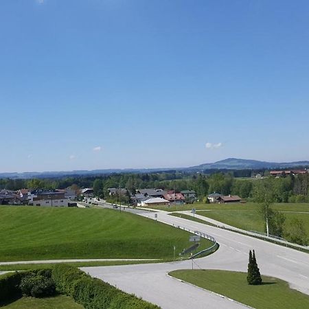 Gasthof Neuhofen Ойгендорф Экстерьер фото